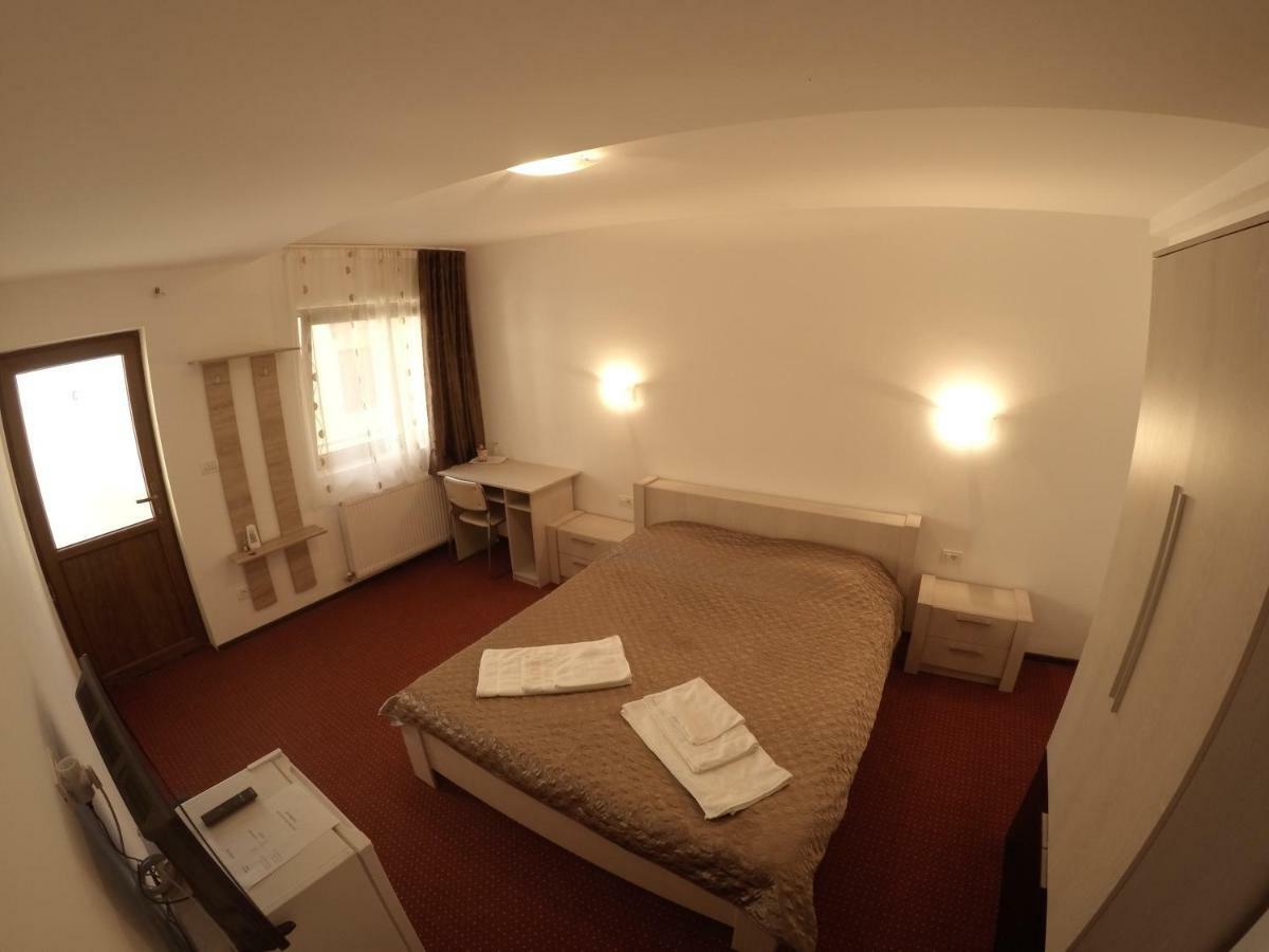 Affittacamere Casa Tiky 2*